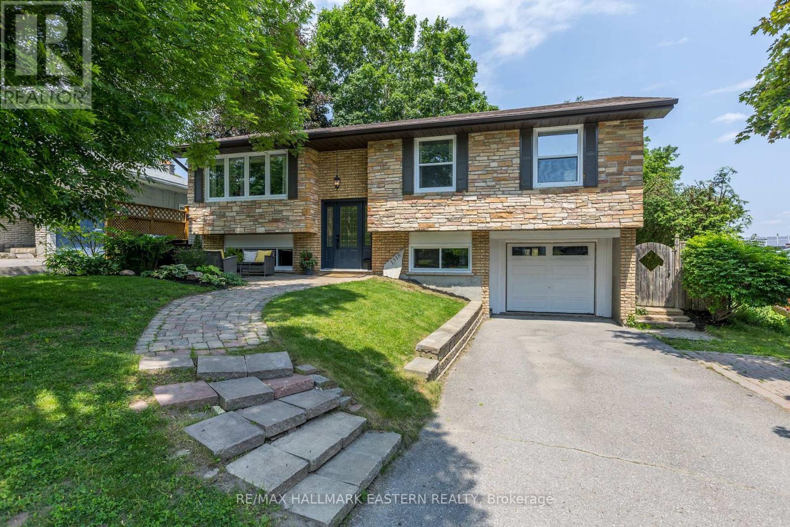 1318 CEDARGROVE DRIVE, peterborough west (north), Ontario