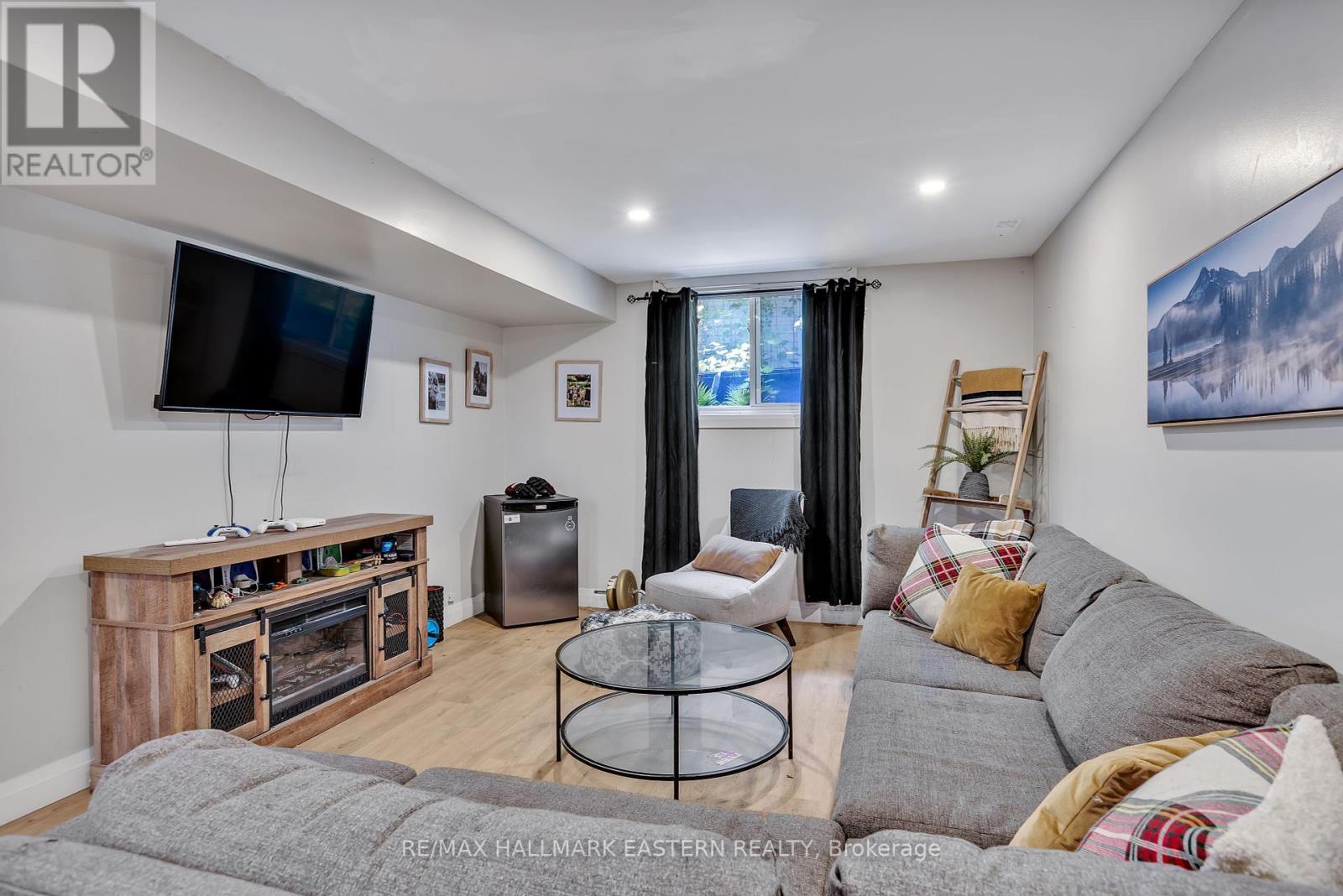 1318 Cedargrove Drive, Peterborough West (North), Ontario  K9K 1H8 - Photo 30 - X12215107