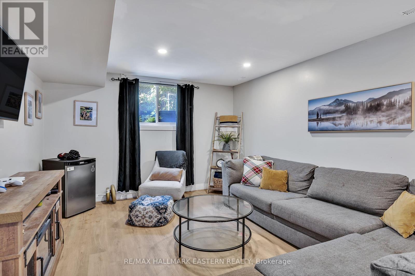 1318 Cedargrove Drive, Peterborough West (North), Ontario  K9K 1H8 - Photo 31 - X12215107