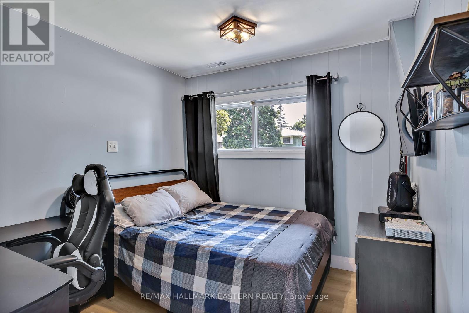 1318 Cedargrove Drive, Peterborough West (North), Ontario  K9K 1H8 - Photo 36 - X12215107