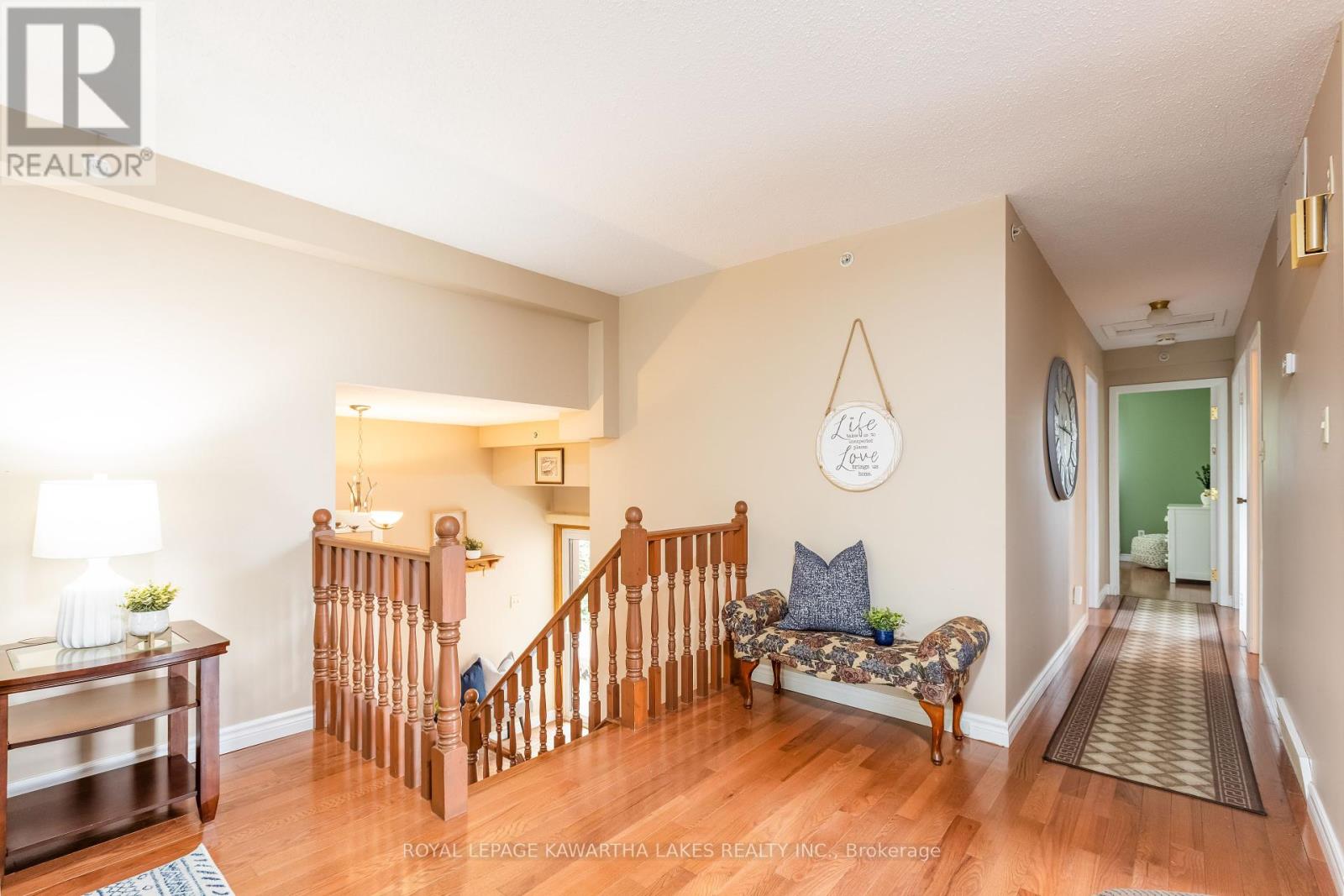 12 Hillside Drive, Kawartha Lakes (Lindsay), Ontario  K9V 1A4 - Photo 17 - X12215114