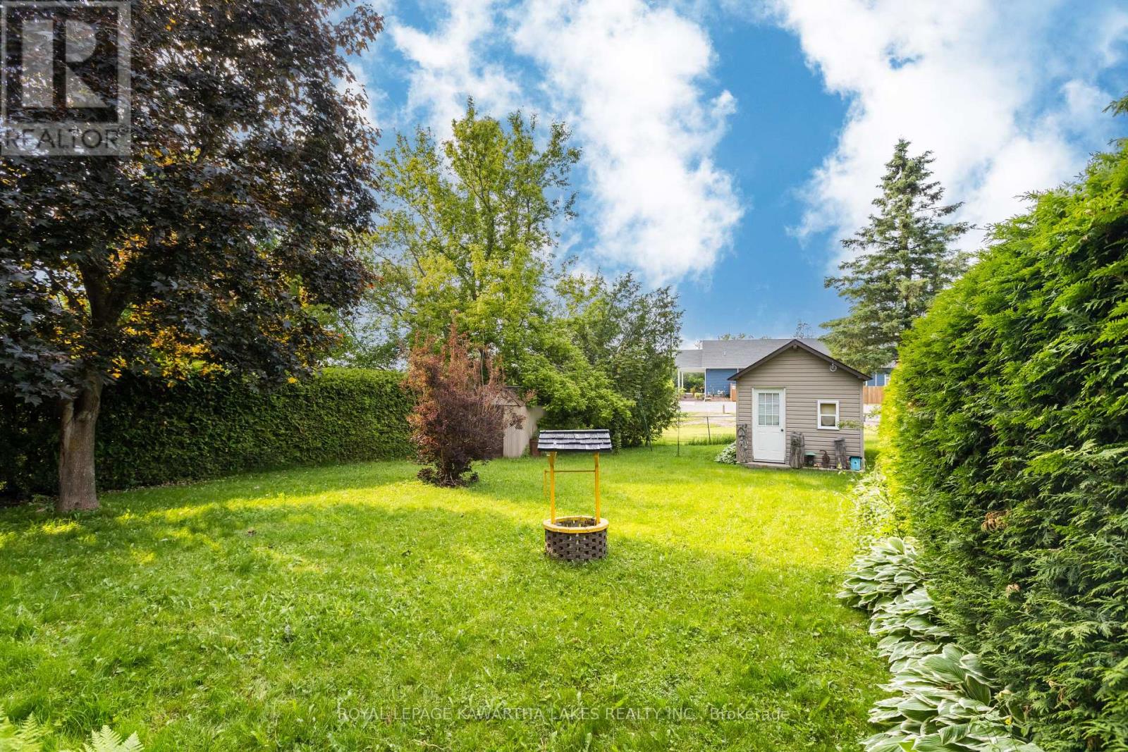 12 Hillside Drive, Kawartha Lakes (Lindsay), Ontario  K9V 1A4 - Photo 35 - X12215114