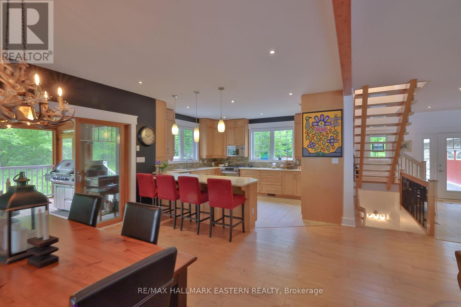 22 Fraser Estates Lane, North Kawartha, Ontario  K0L 3E0 - Photo 14 - X12215142