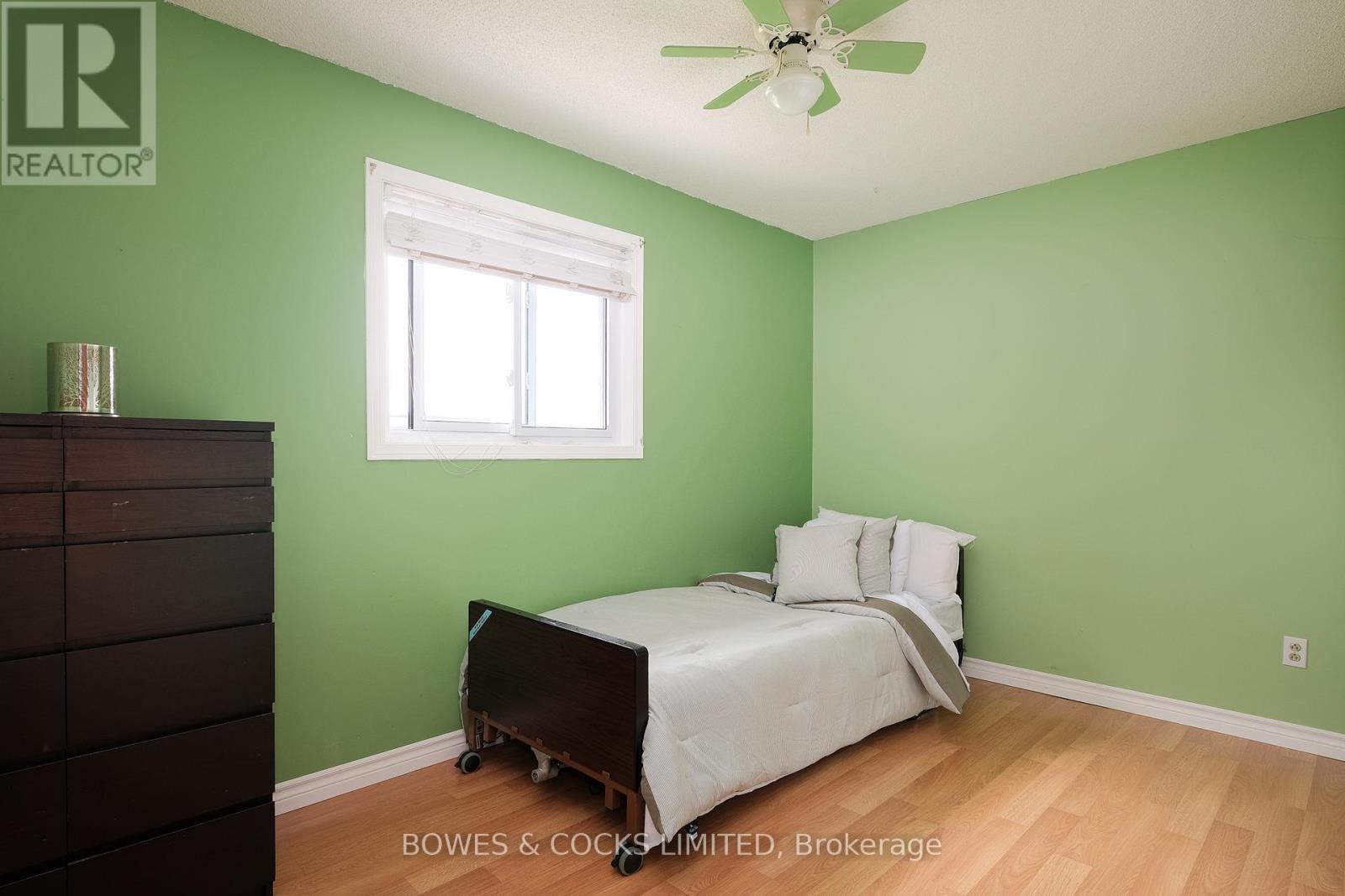 1483 Clearview Drive, Peterborough West (Central), Ontario  K9K 2A6 - Photo 13 - X12215147