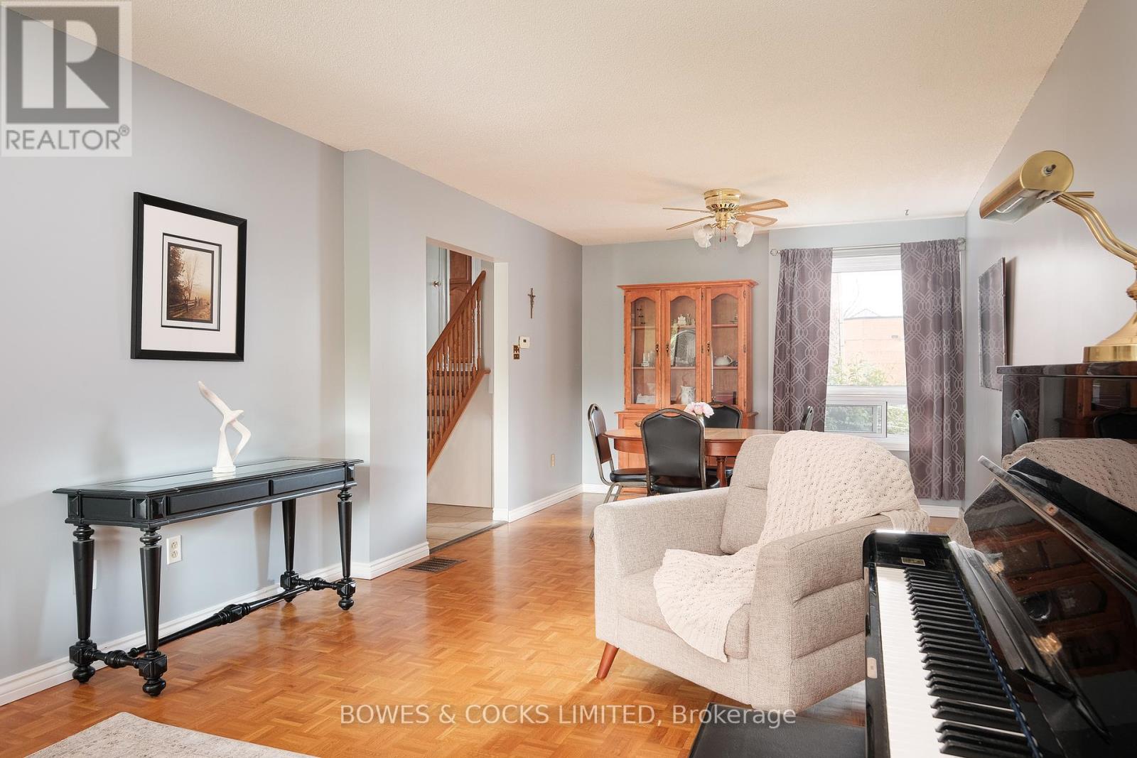 1483 Clearview Drive, Peterborough West (Central), Ontario  K9K 2A6 - Photo 3 - X12215147