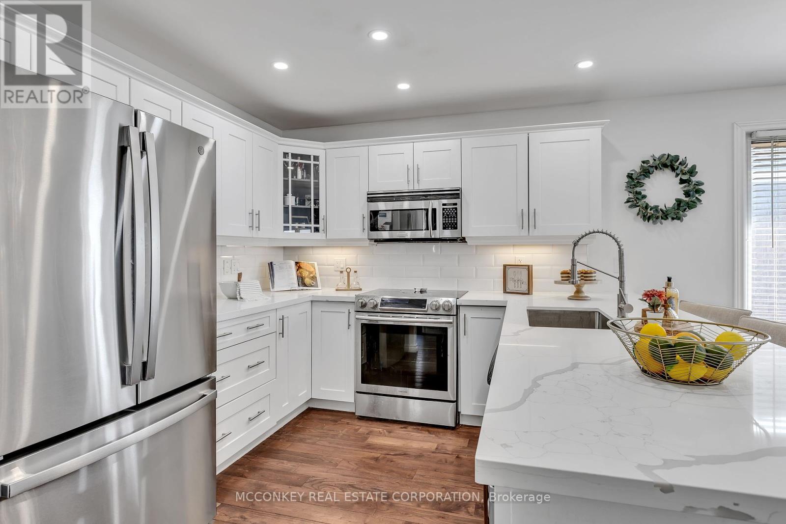 824 Bertrand Terrace, Peterborough West (North), Ontario  K9K 2T1 - Photo 9 - X12215190