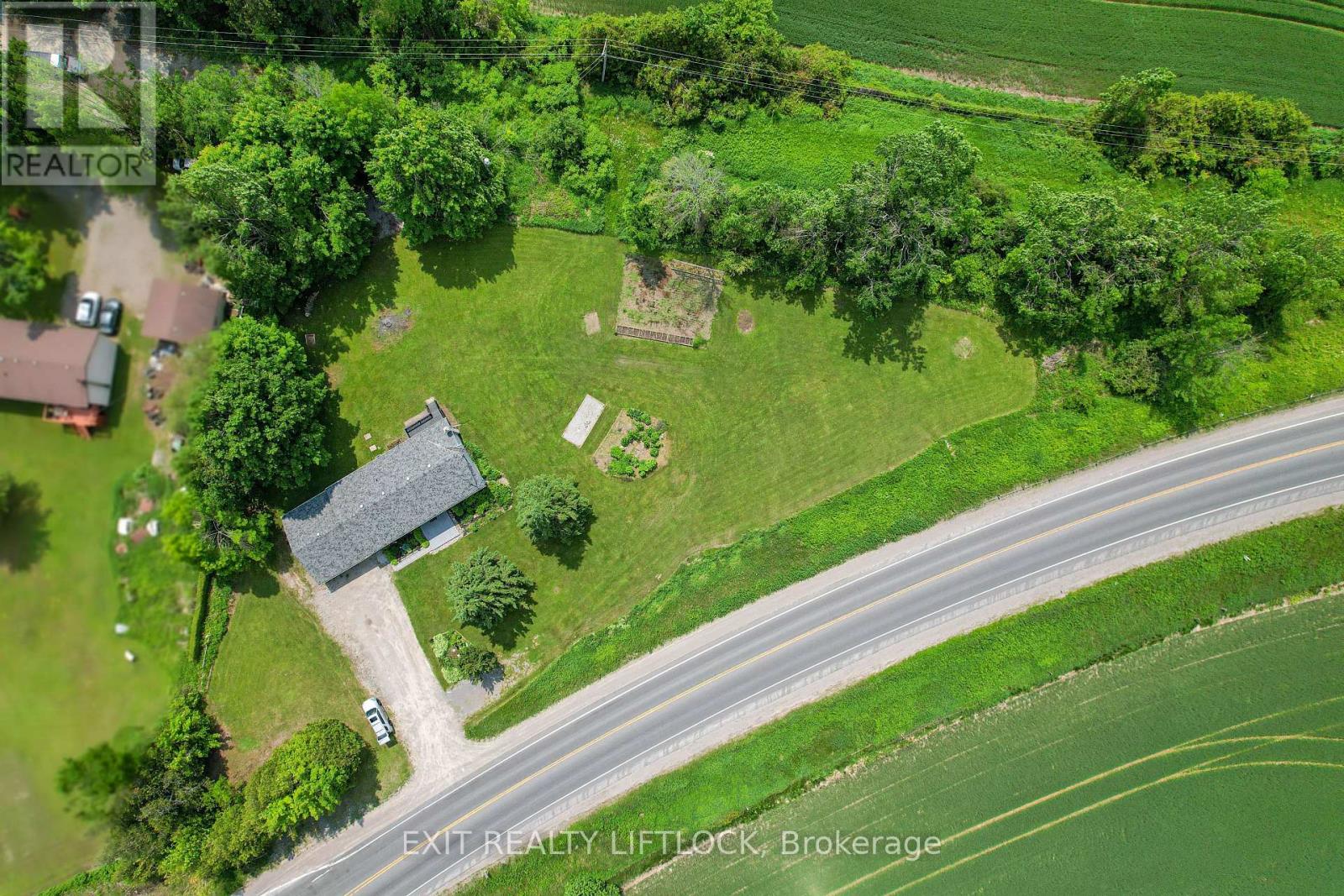 1220 Tara Road, Selwyn, Ontario  K0L 1T0 - Photo 30 - X12215245