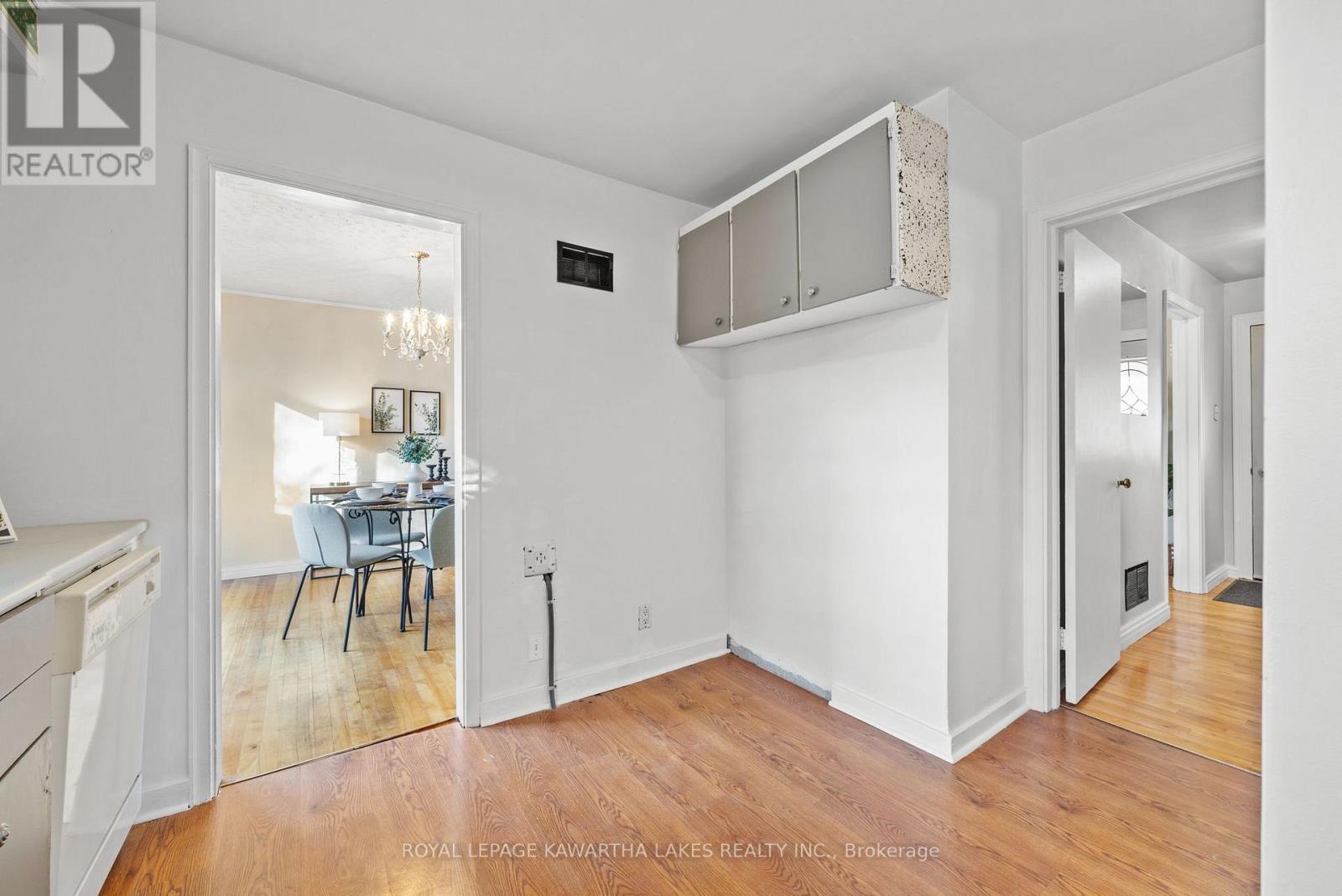 769 Chesterfield Avenue, Peterborough North (South), Ontario  K9H 4Y1 - Photo 21 - X12215254