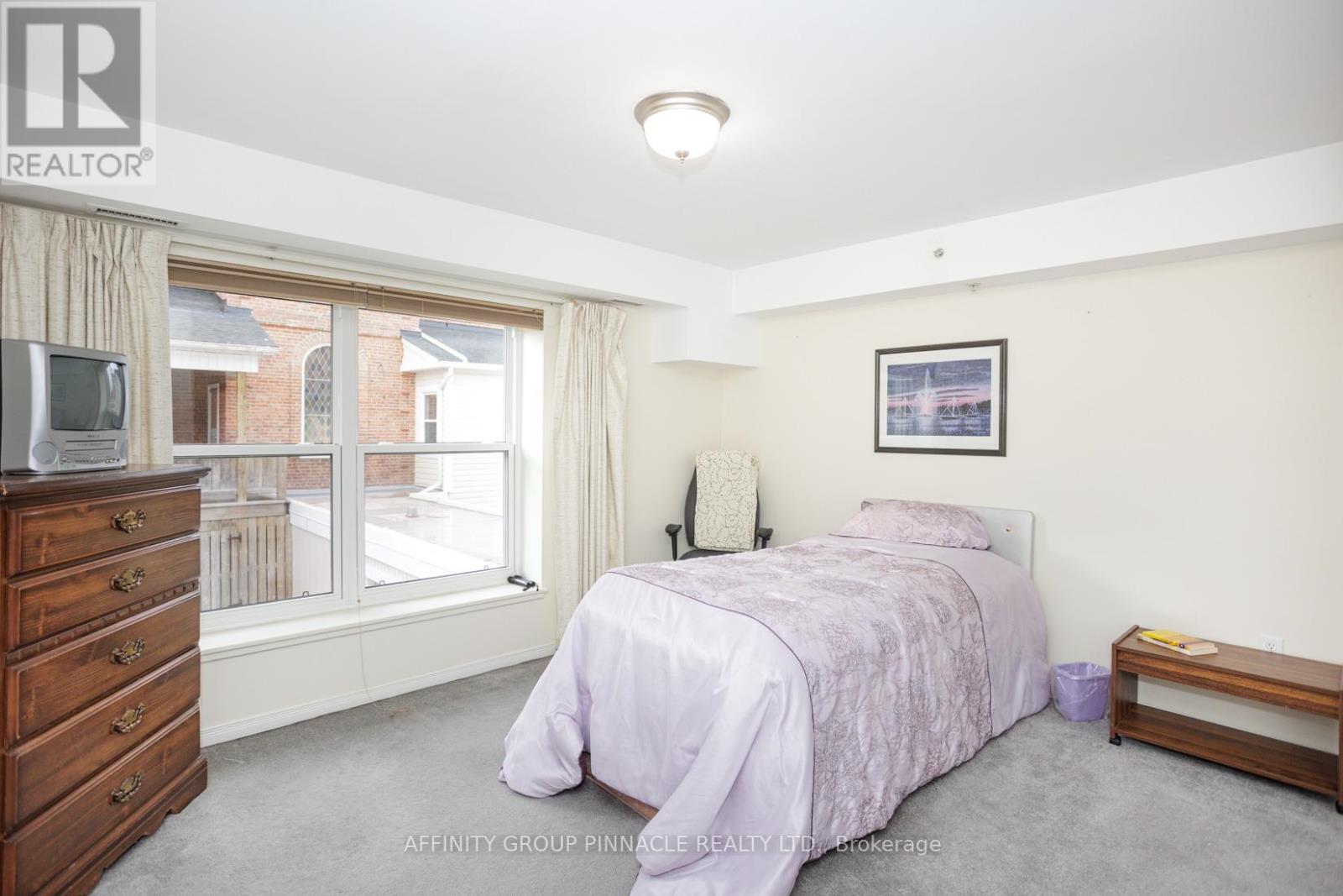 312 - 8 Huron Street, Kawartha Lakes (Lindsay), Ontario  K9V 6K3 - Photo 20 - X12215353