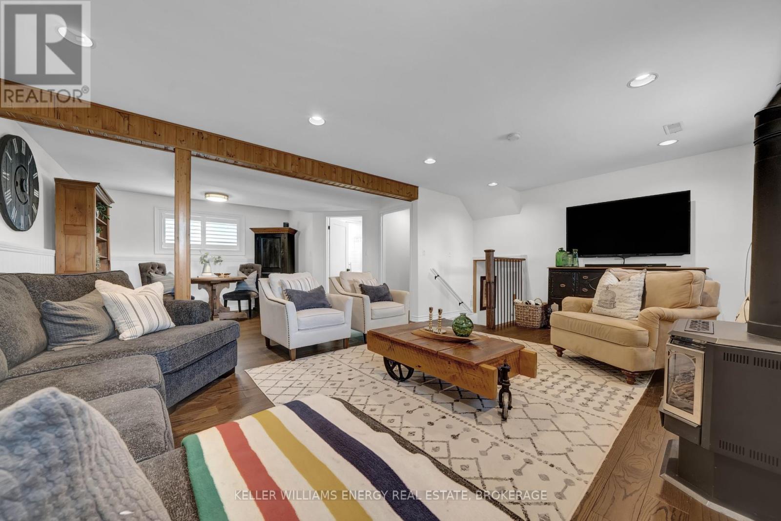 26 Erin Drive, Kawartha Lakes (Manvers), Ontario  L0A 1A0 - Photo 33 - X12215546