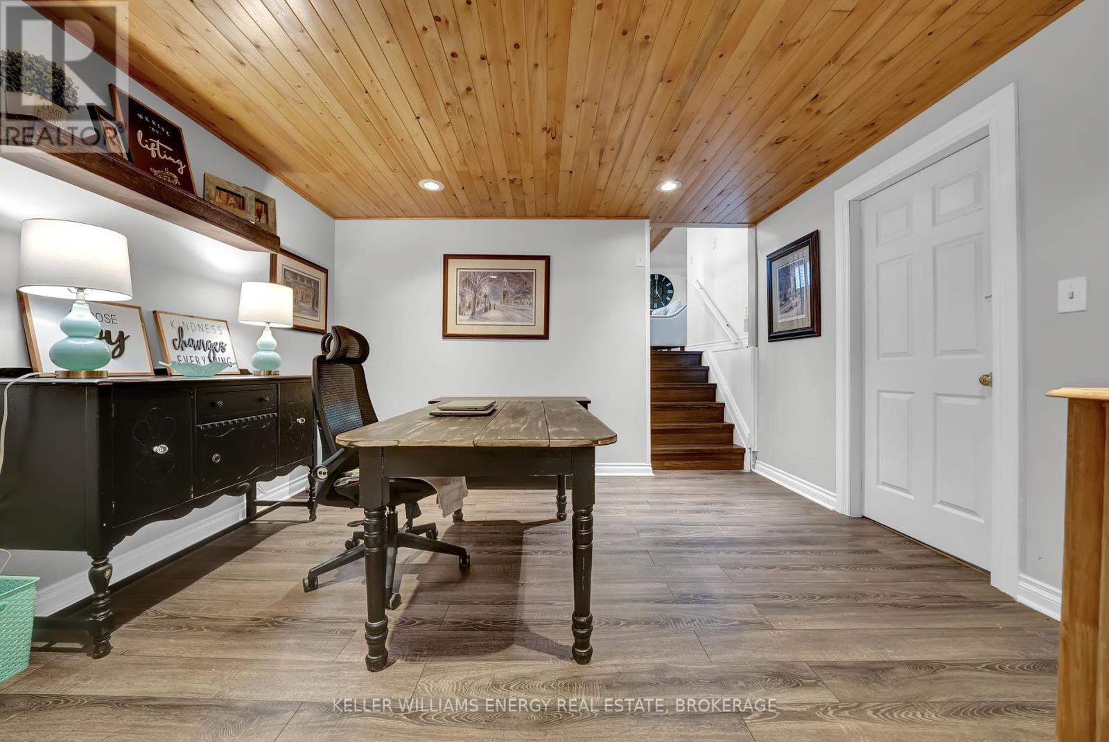 26 Erin Drive, Kawartha Lakes (Manvers), Ontario  L0A 1A0 - Photo 38 - X12215546
