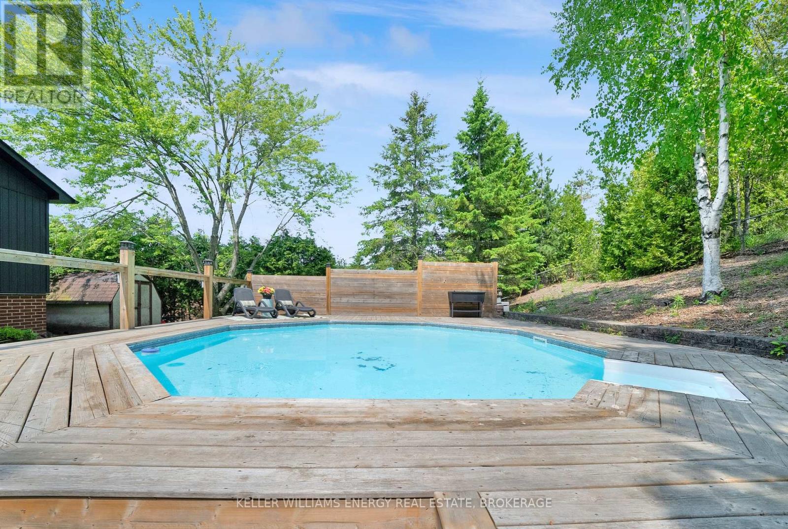 26 Erin Drive, Kawartha Lakes (Manvers), Ontario  L0A 1A0 - Photo 44 - X12215546