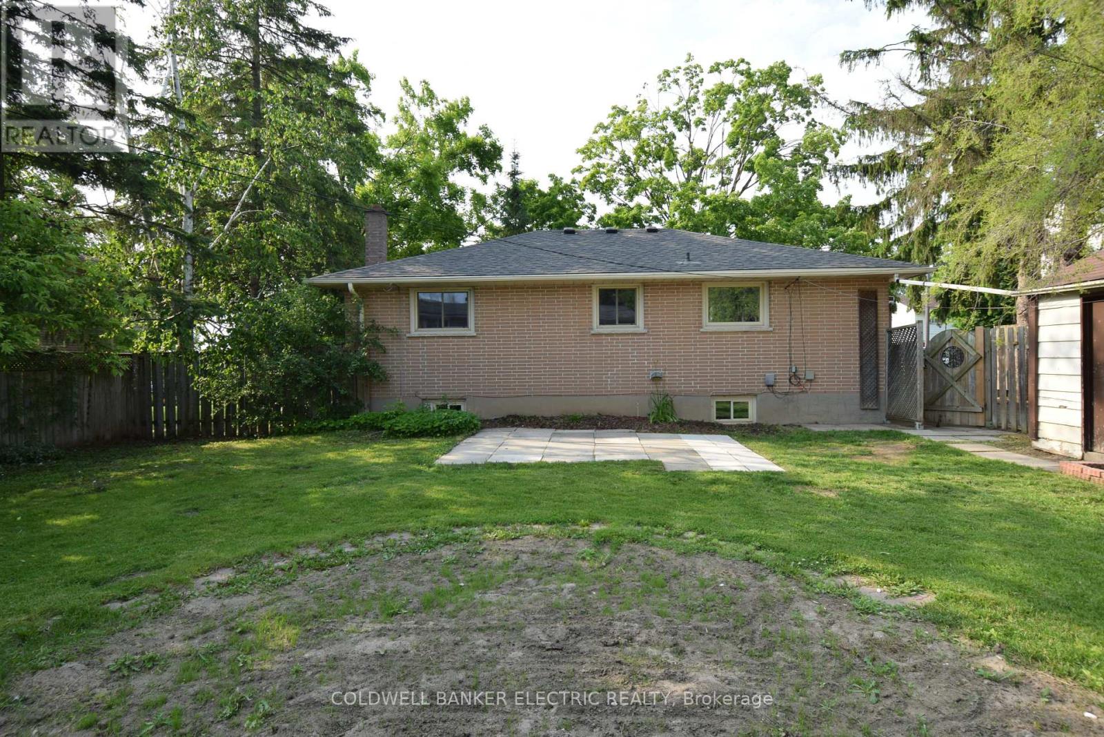 281 Collison Avenue, Peterborough South (East), Ontario  K9J 1A5 - Photo 41 - X12215639