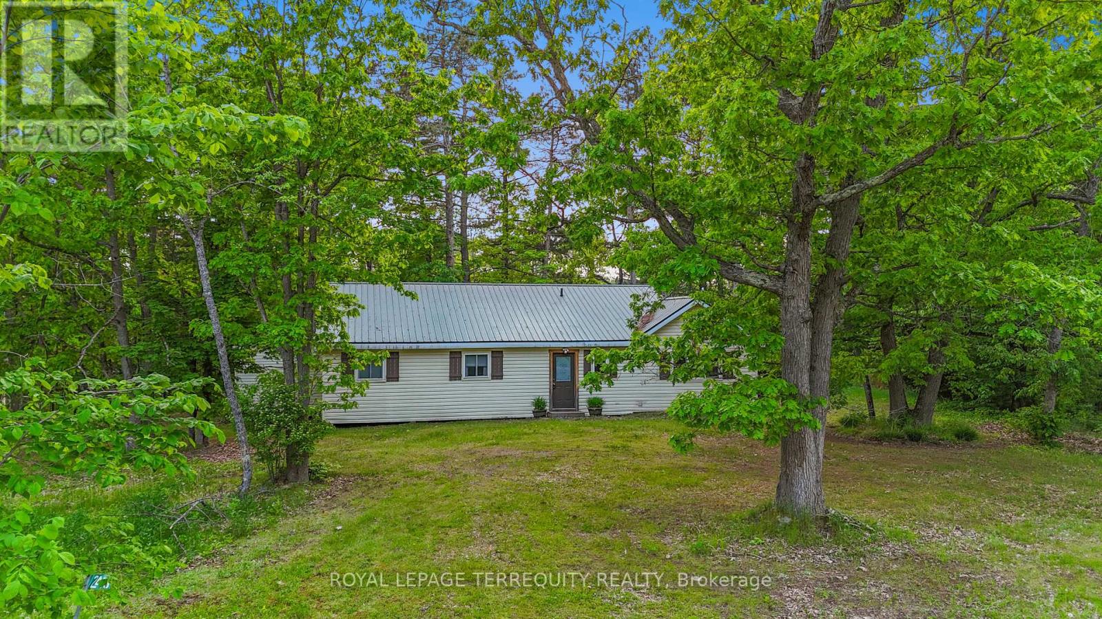 240 Burnt Dam Road, Havelock-Belmont-Methuen (Belmont-Methuen), Ontario  K0L 1Z0 - Photo 1 - X12215599