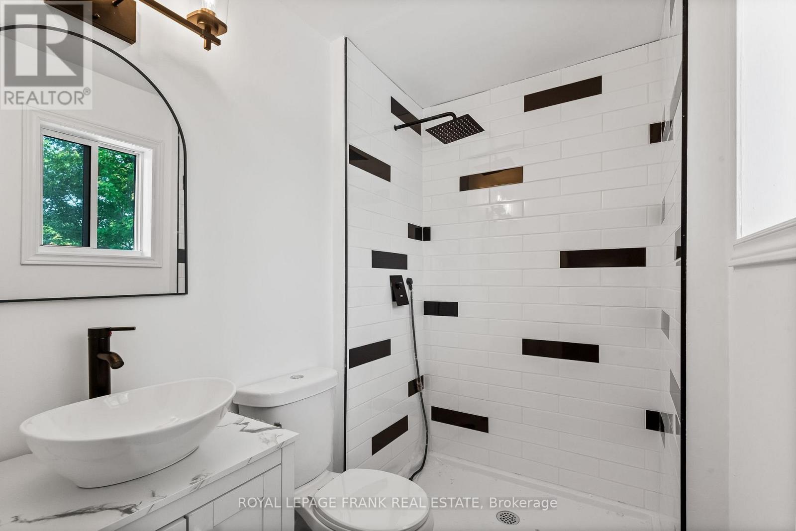 8 Brookside Street, Cavan Monaghan (Millbrook Village), Ontario  L0A 1G0 - Photo 26 - X12215830