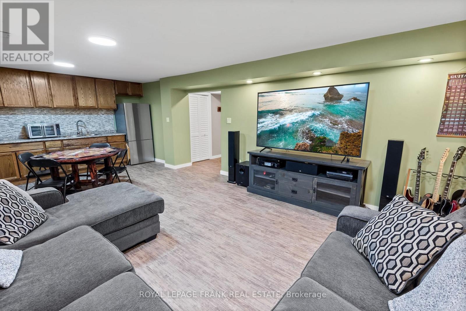 8 Brookside Street, Cavan Monaghan (Millbrook Village), Ontario  L0A 1G0 - Photo 35 - X12215830