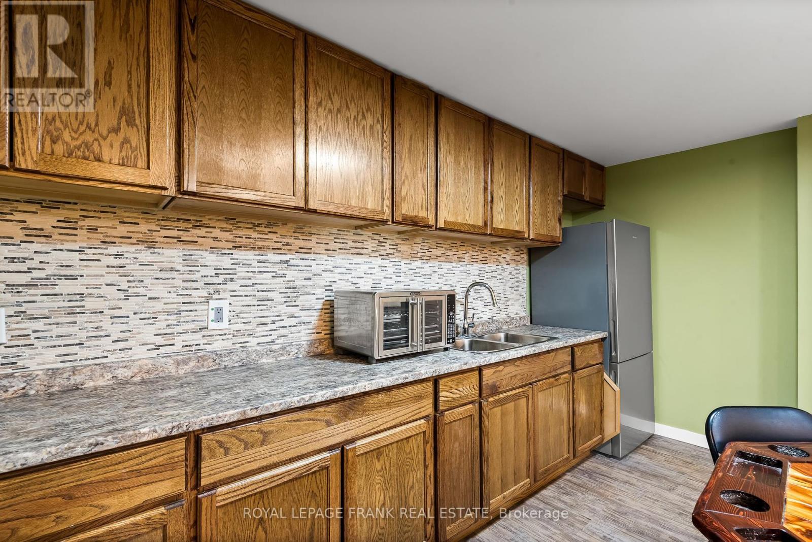 8 Brookside Street, Cavan Monaghan (Millbrook Village), Ontario  L0A 1G0 - Photo 37 - X12215830
