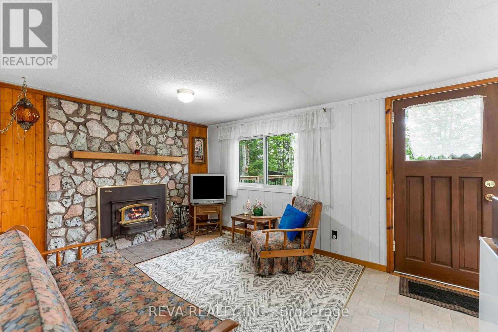146 Mccahon Road, Hastings Highlands (Mcclure Ward), Ontario  K0L 2S0 - Photo 22 - X12215833