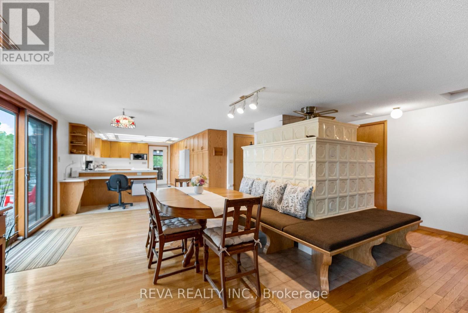 146 Mccahon Road, Hastings Highlands (Mcclure Ward), Ontario  K0L 2S0 - Photo 8 - X12215833