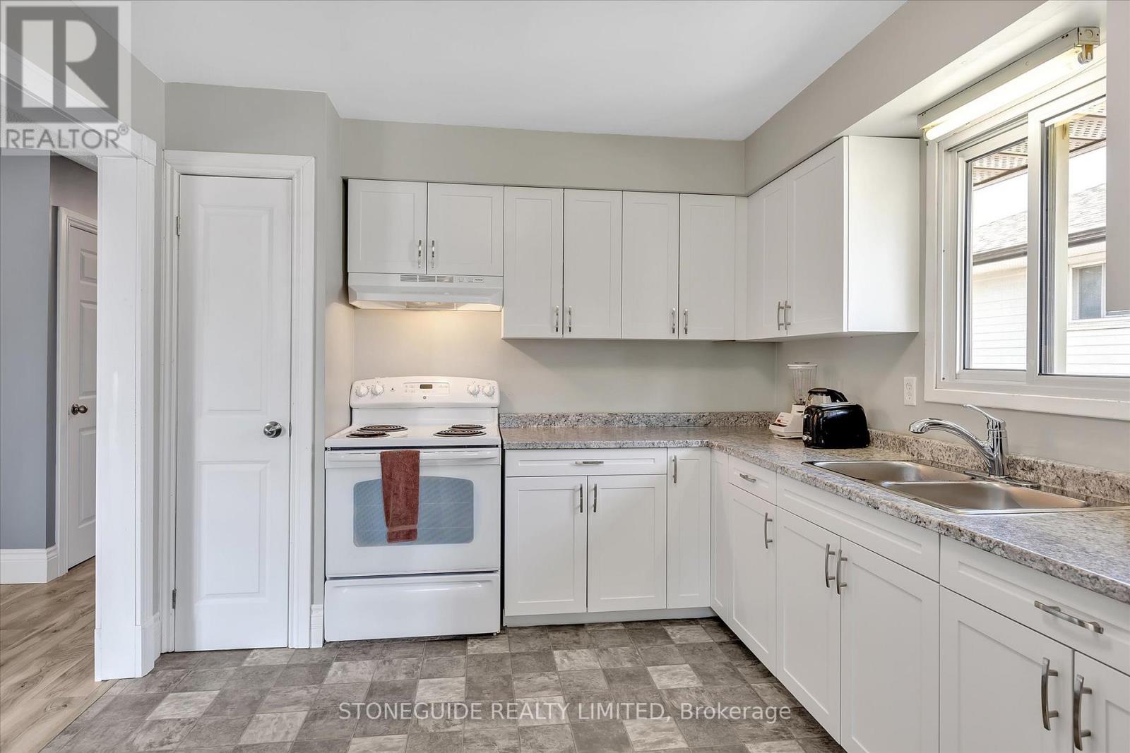 2047 Foxfarm Road, Peterborough West (Central), Ontario  K9K 1P8 - Photo 14 - X12215839