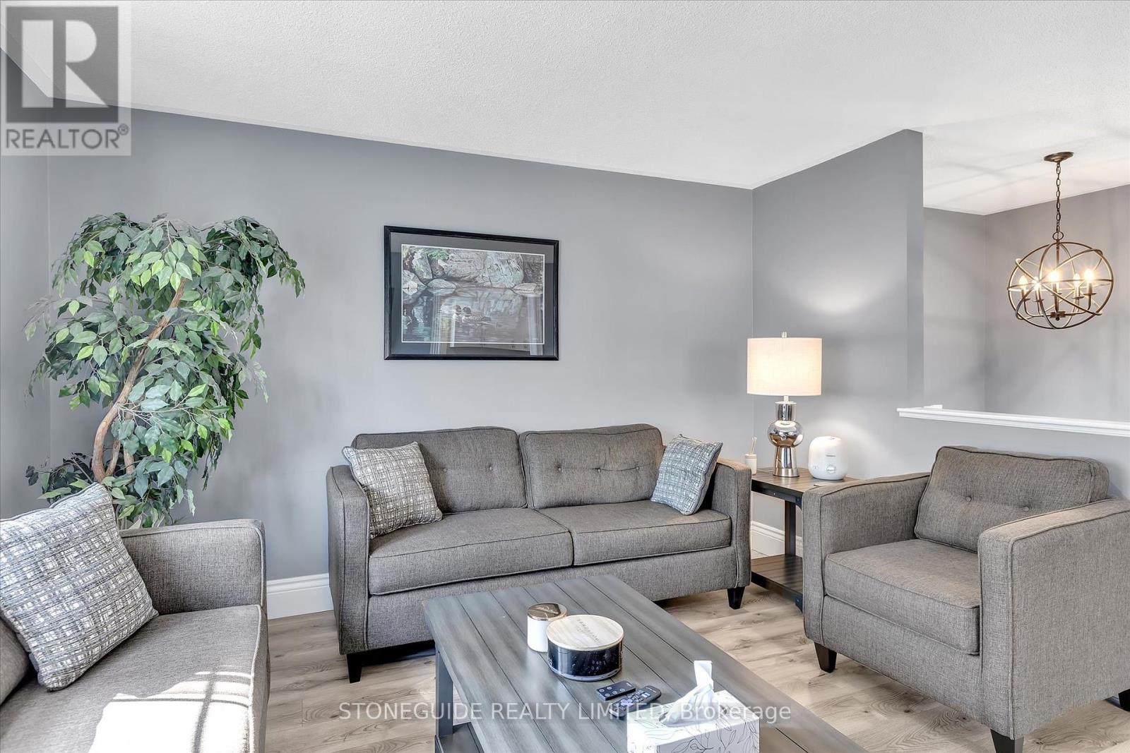 2047 Foxfarm Road, Peterborough West (Central), Ontario  K9K 1P8 - Photo 8 - X12215839