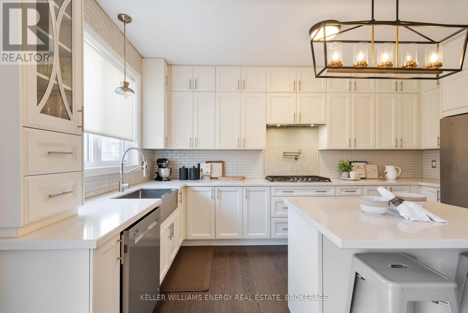 17 Melrose Drive, Cavan Monaghan (Cavan Twp), Ontario  L0A 1G0 - Photo 15 - X12215895
