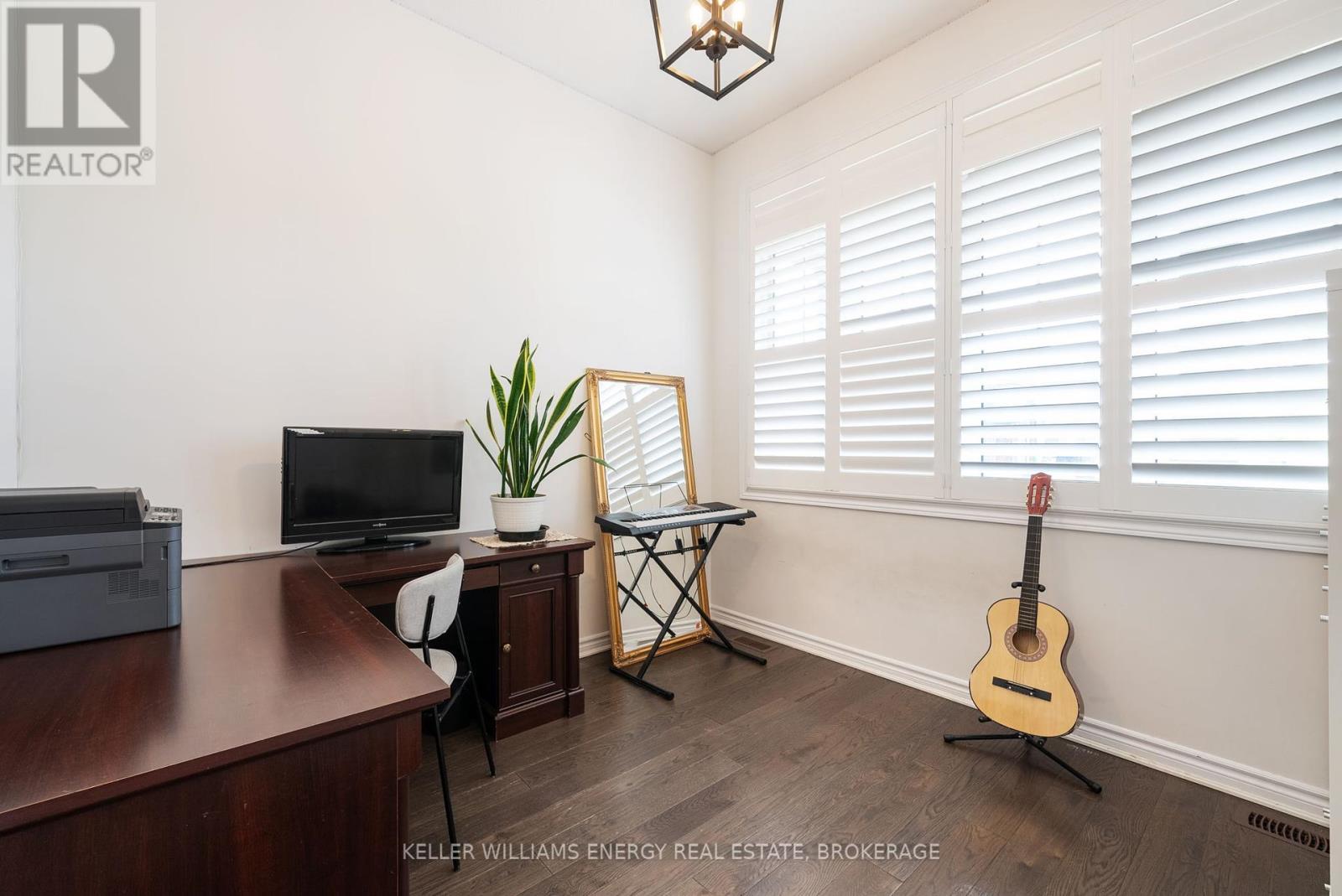 17 Melrose Drive, Cavan Monaghan (Cavan Twp), Ontario  L0A 1G0 - Photo 8 - X12215895