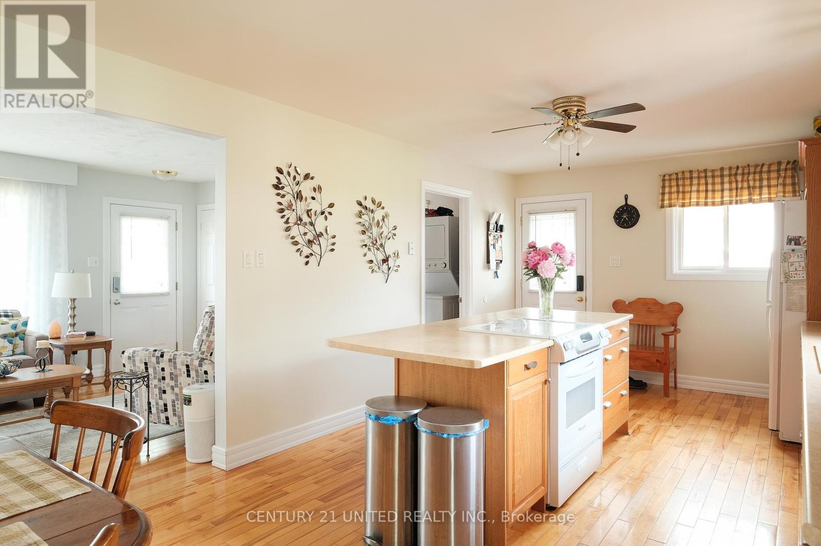 755 Skyline Road, Selwyn, Ontario  K0L 1T0 - Photo 3 - X12216089