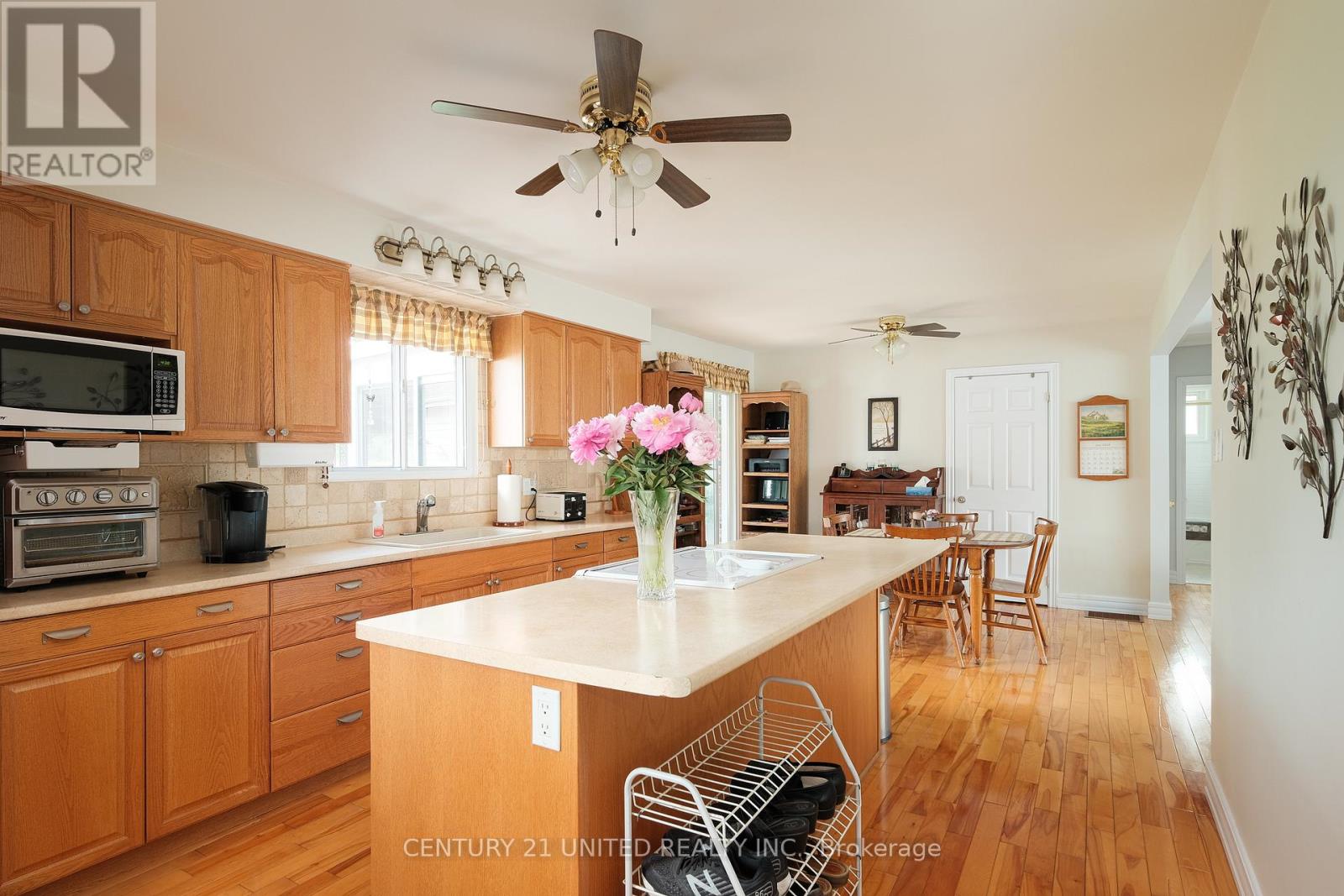 755 Skyline Road, Selwyn, Ontario  K0L 1T0 - Photo 8 - X12216089