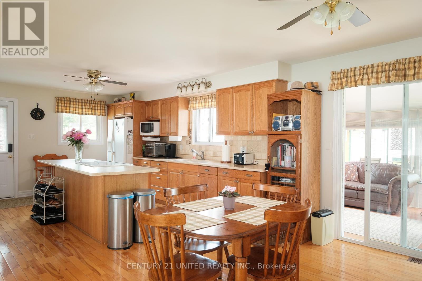 755 Skyline Road, Selwyn, Ontario  K0L 1T0 - Photo 9 - X12216089
