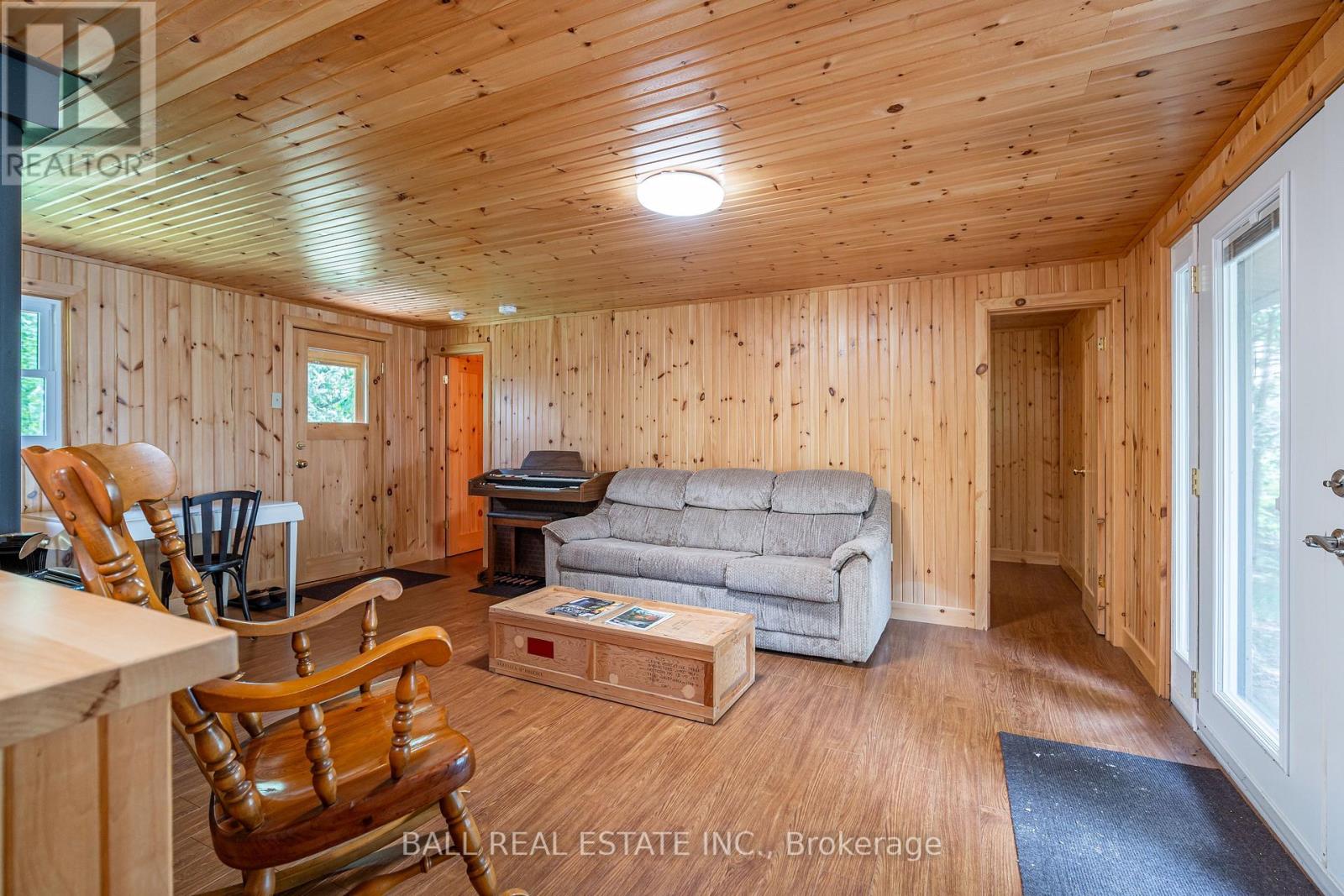 662 Robel Drive, Selwyn, Ontario  K0L 1T0 - Photo 11 - X12216137