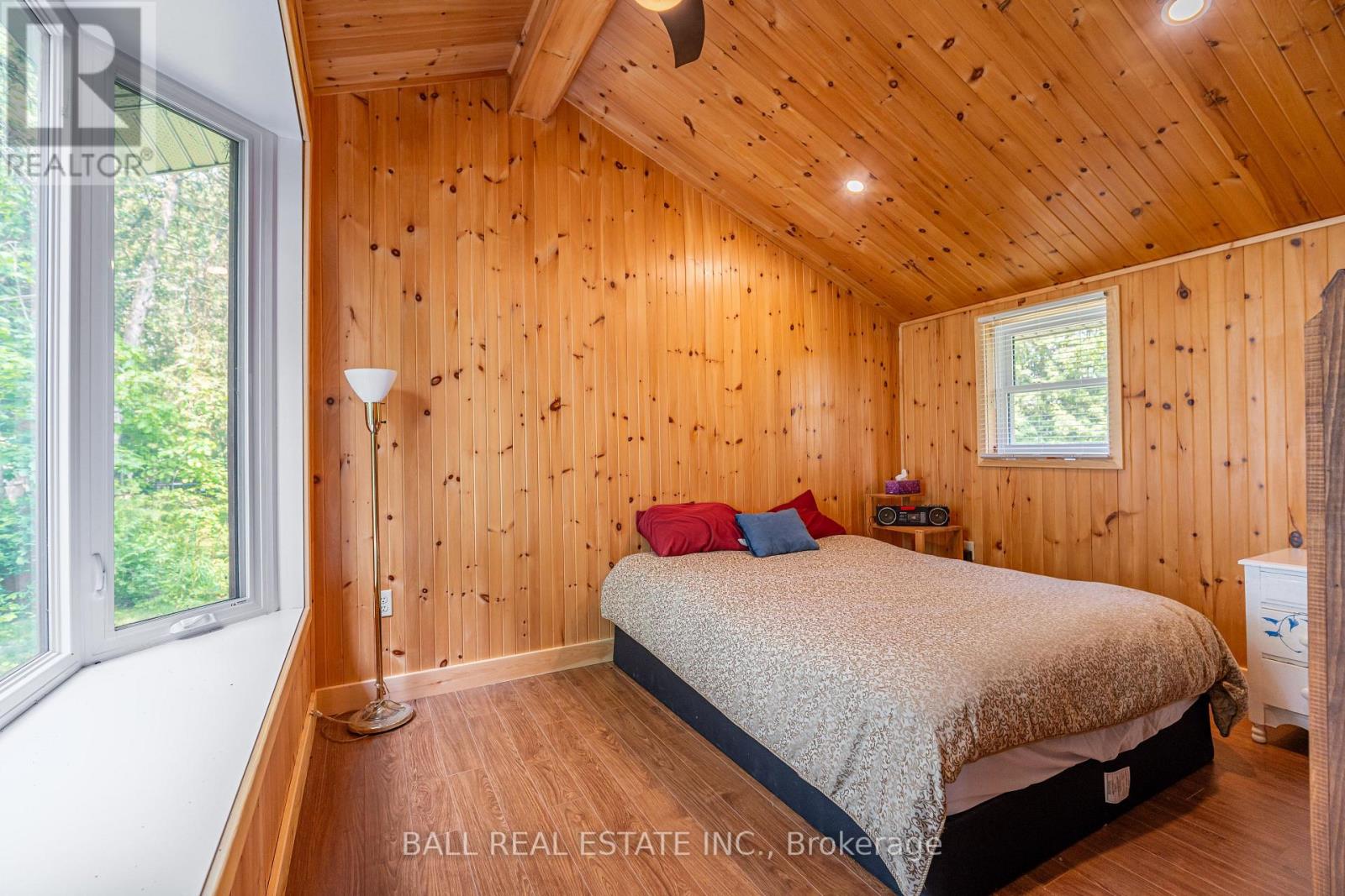 662 Robel Drive, Selwyn, Ontario  K0L 1T0 - Photo 15 - X12216137