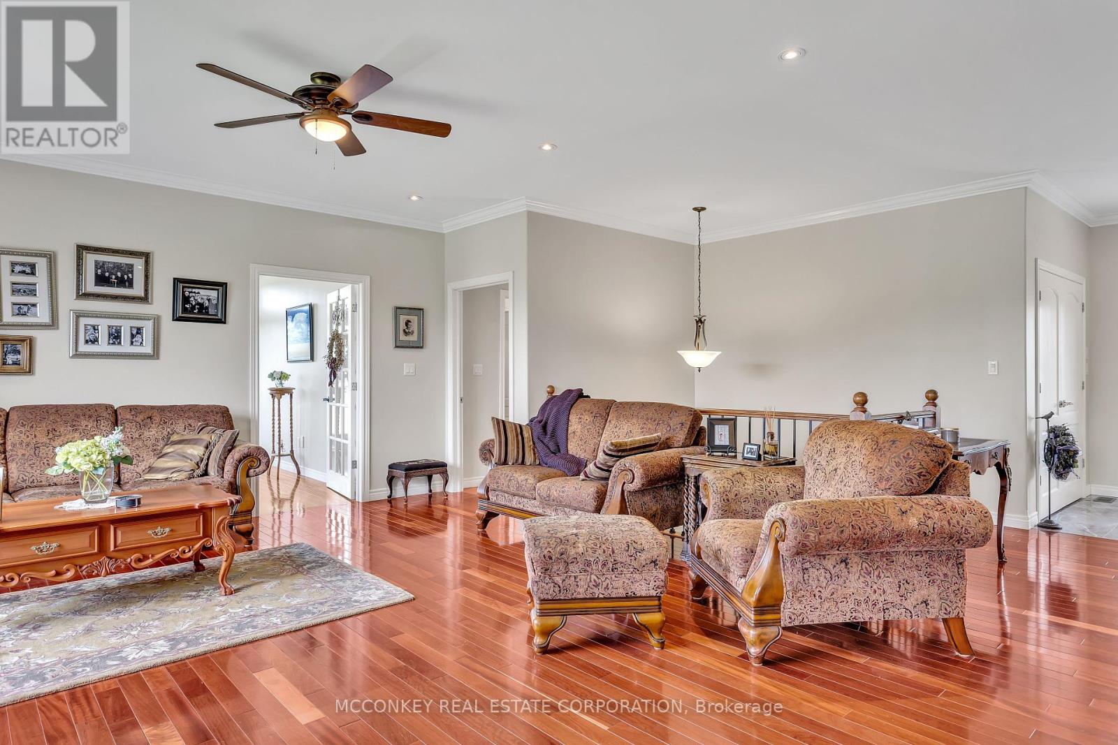 124 Almeara Drive, Otonabee-South Monaghan, Ontario  K9J 6X9 - Photo 17 - X12216438