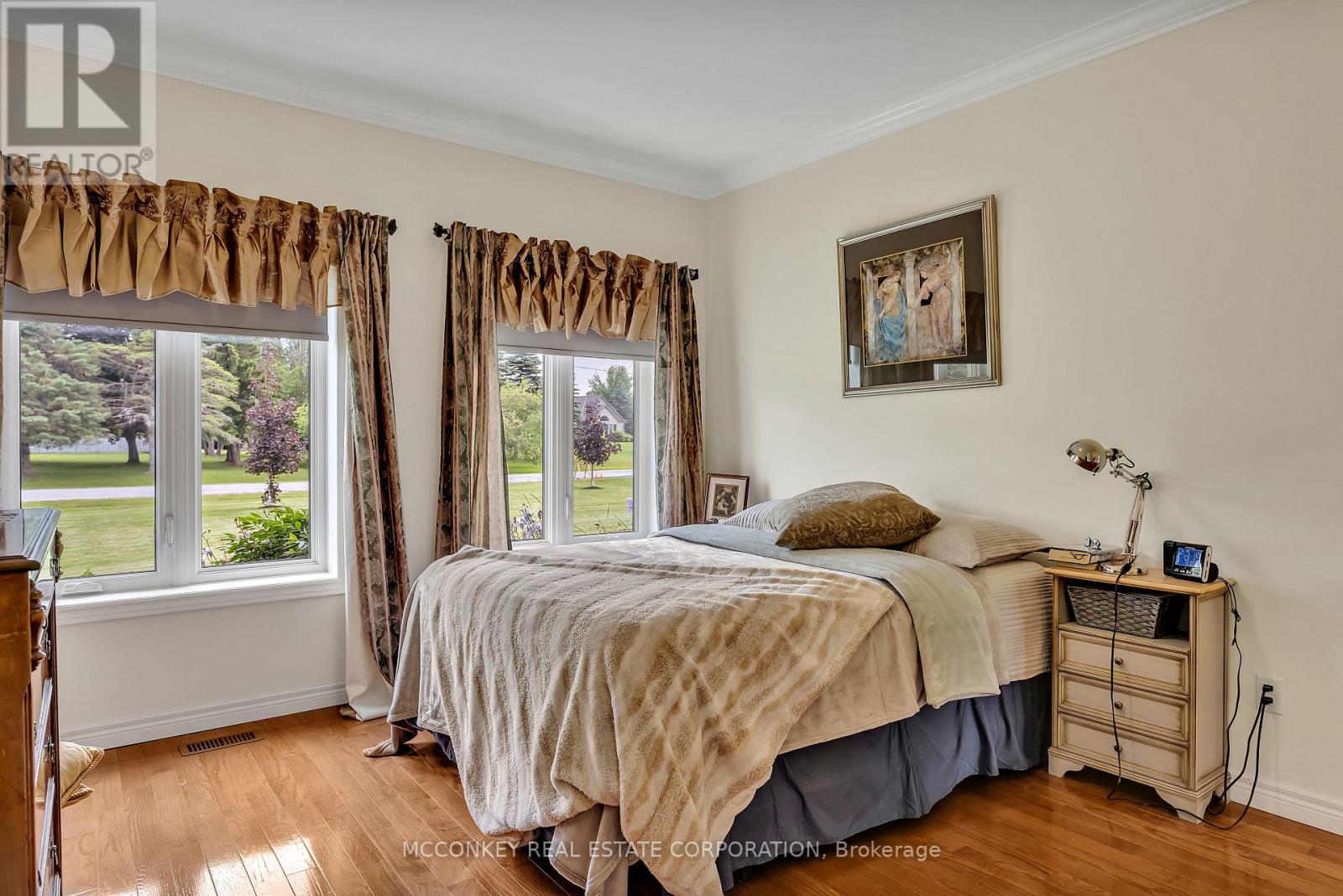124 Almeara Drive, Otonabee-South Monaghan, Ontario  K9J 6X9 - Photo 22 - X12216438