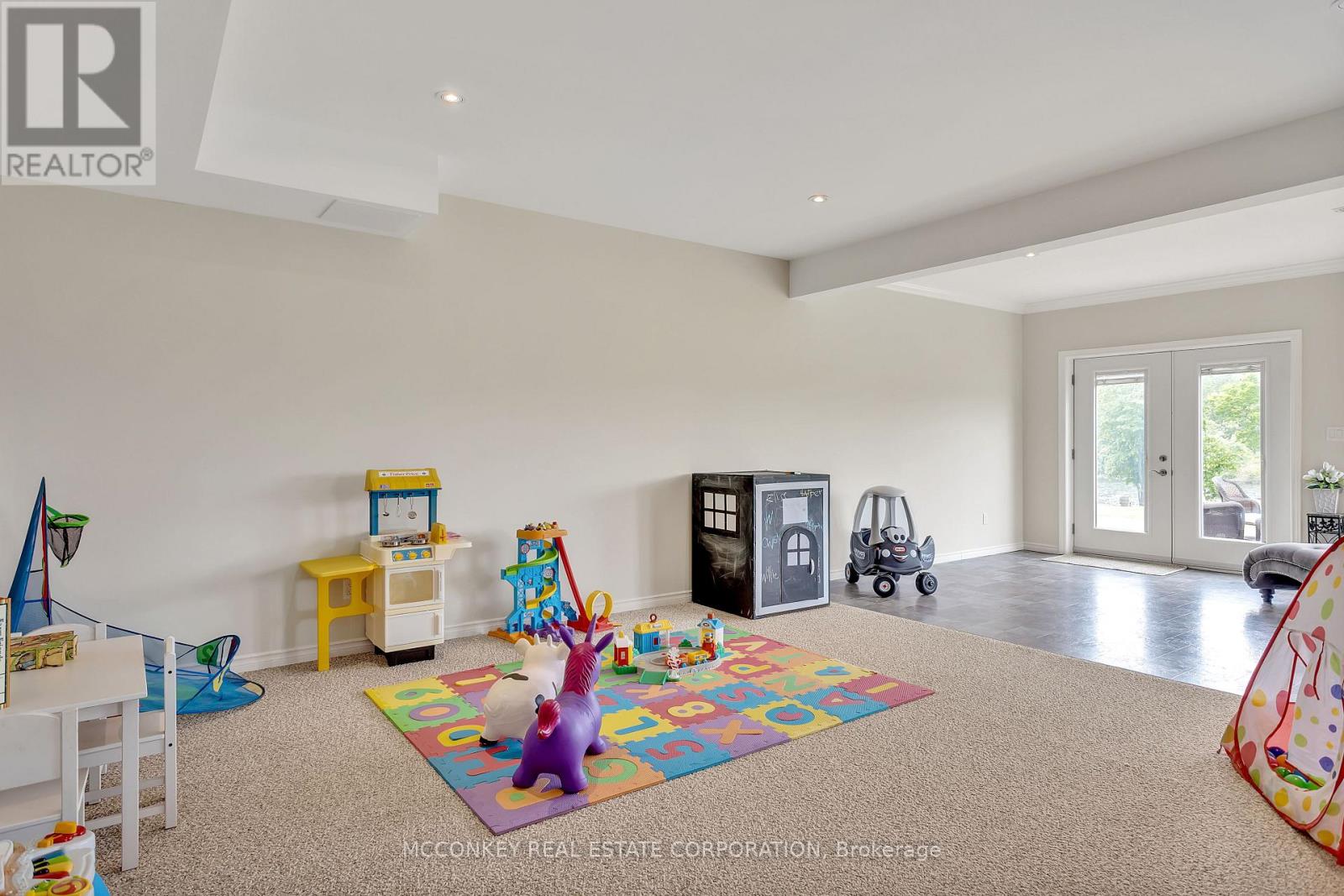 124 Almeara Drive, Otonabee-South Monaghan, Ontario  K9J 6X9 - Photo 29 - X12216438