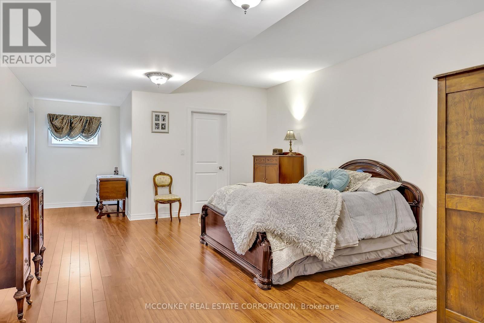 124 Almeara Drive, Otonabee-South Monaghan, Ontario  K9J 6X9 - Photo 33 - X12216438