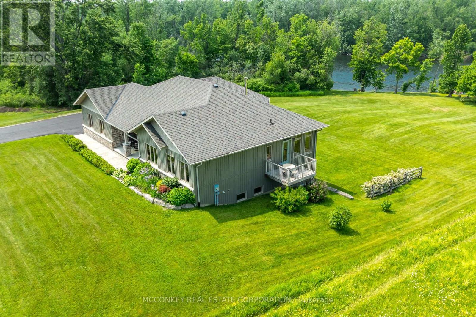 124 Almeara Drive, Otonabee-South Monaghan, Ontario  K9J 6X9 - Photo 40 - X12216438
