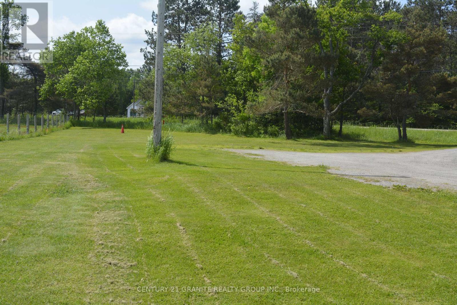 671 Hastings Street N, Bancroft, Ontario  K0L 1C0 - Photo 2 - X12216604