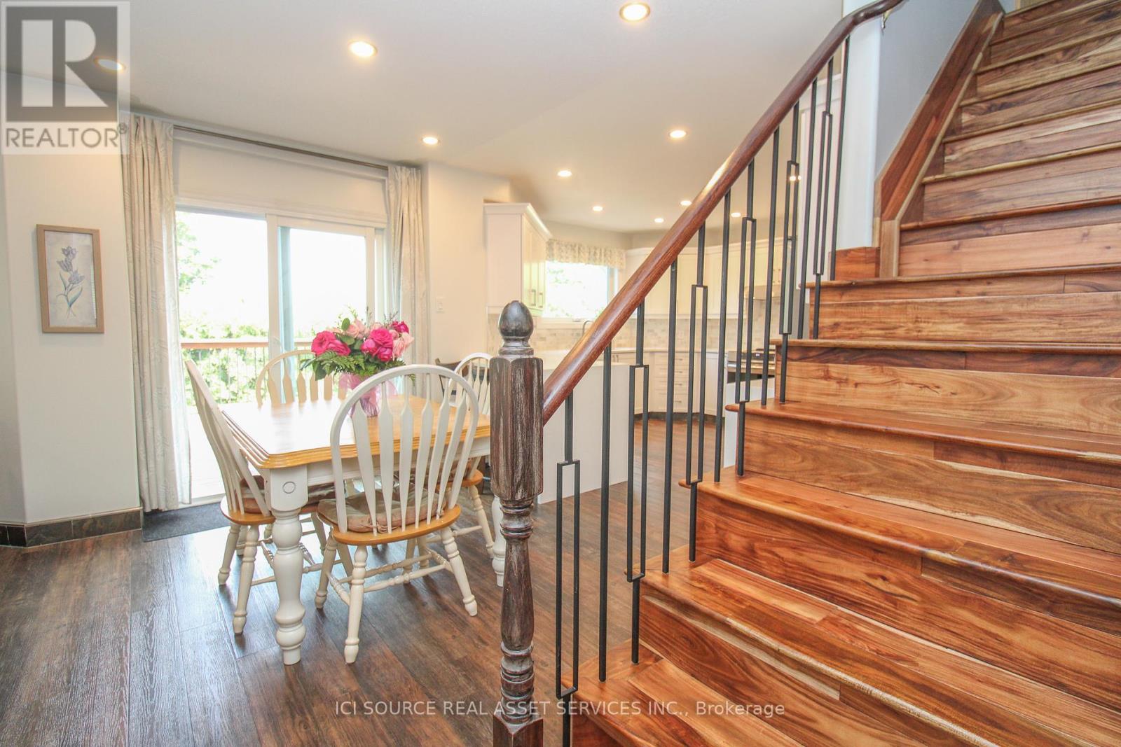 260 O'dette Road, Peterborough West (North), Ontario  K9K 2N8 - Photo 8 - X12216371