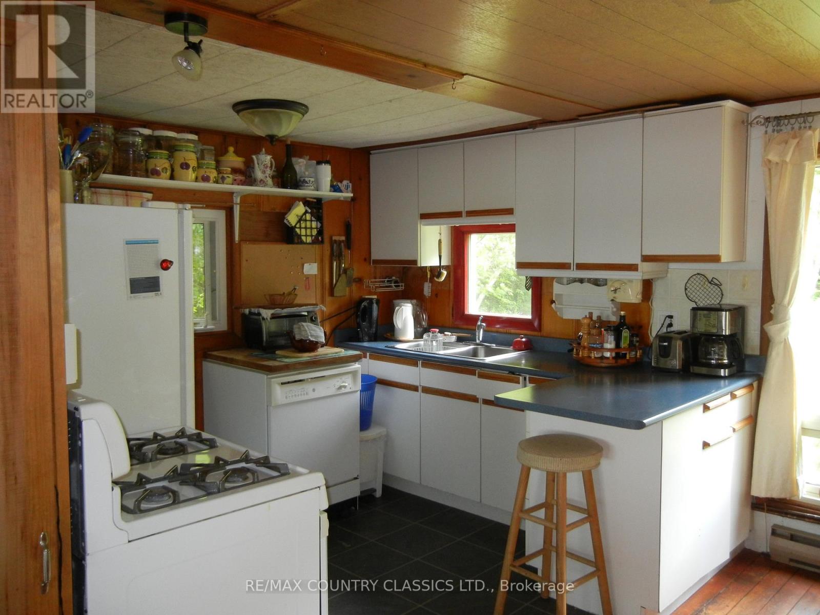 316 Trotter-Oitment Road, North Kawartha, Ontario  K0L 1A0 - Photo 16 - X12216685