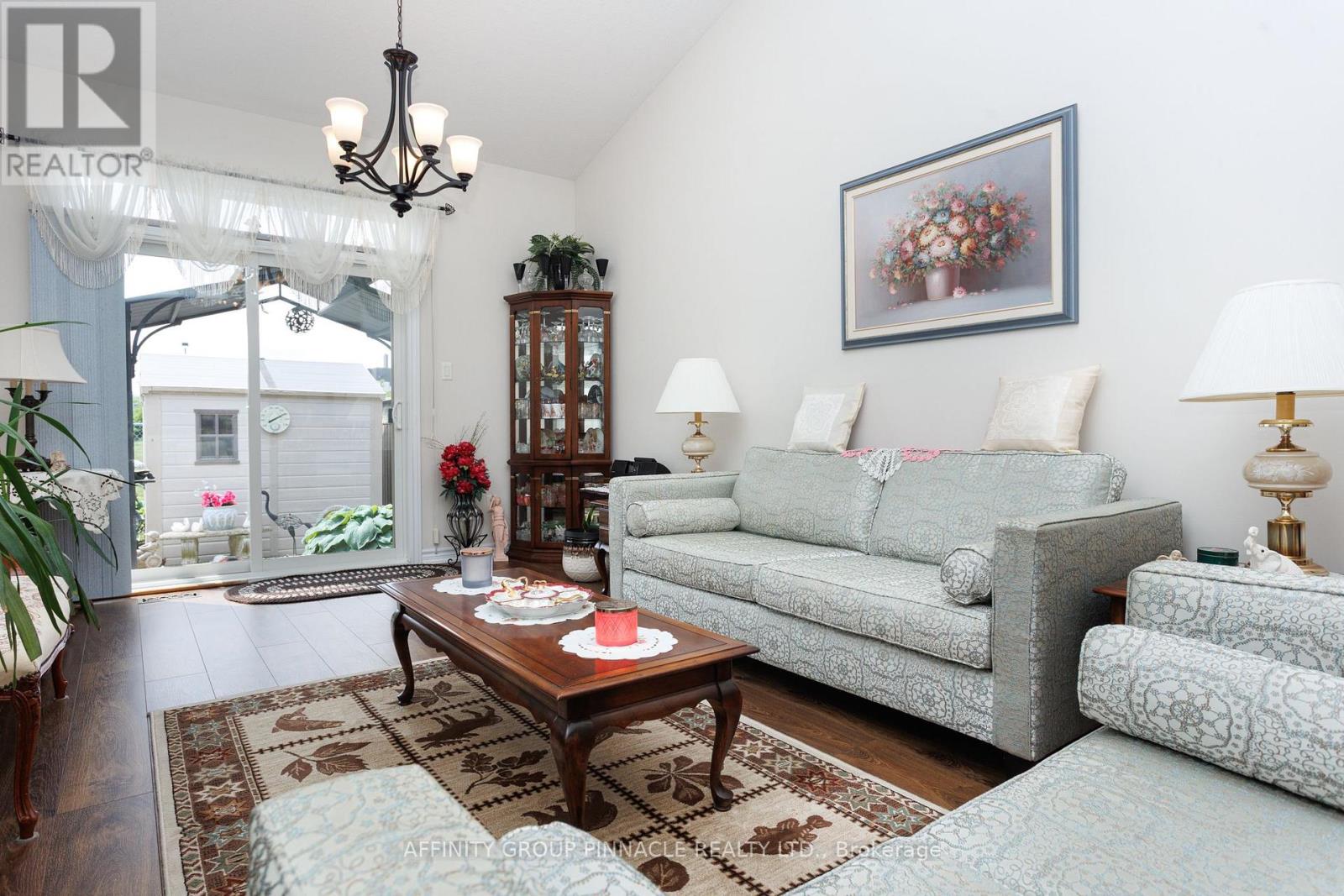 39 Chadwin Drive, Kawartha Lakes (Lindsay), Ontario  K9V 0E8 - Photo 22 - X12216940