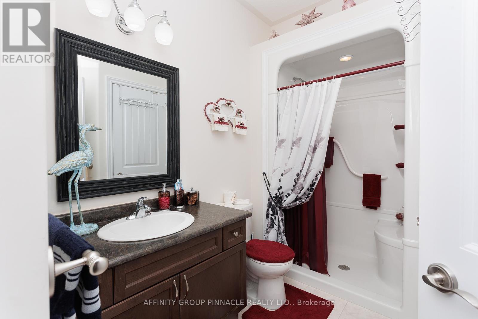 39 Chadwin Drive, Kawartha Lakes (Lindsay), Ontario  K9V 0E8 - Photo 28 - X12216940