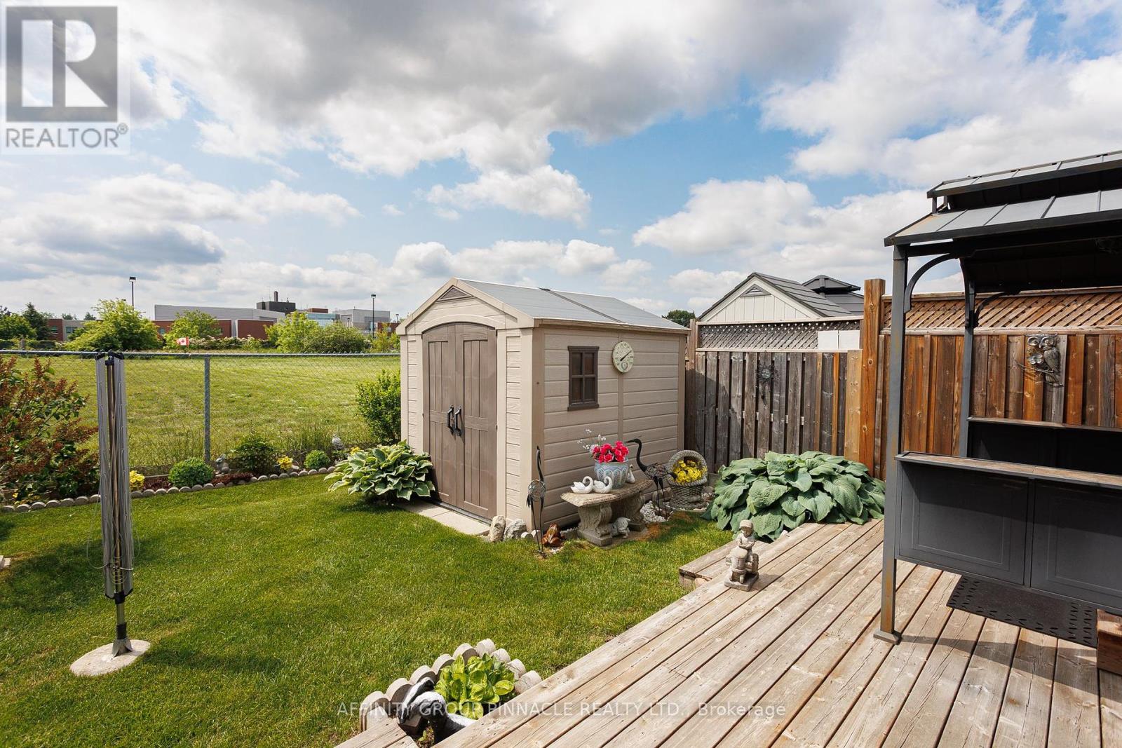 39 Chadwin Drive, Kawartha Lakes (Lindsay), Ontario  K9V 0E8 - Photo 43 - X12216940