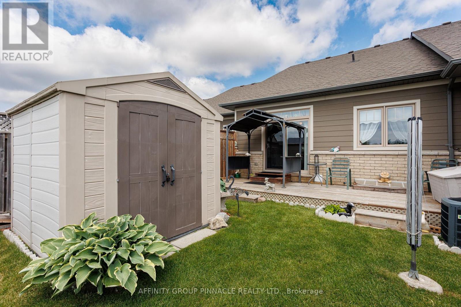 39 Chadwin Drive, Kawartha Lakes (Lindsay), Ontario  K9V 0E8 - Photo 44 - X12216940