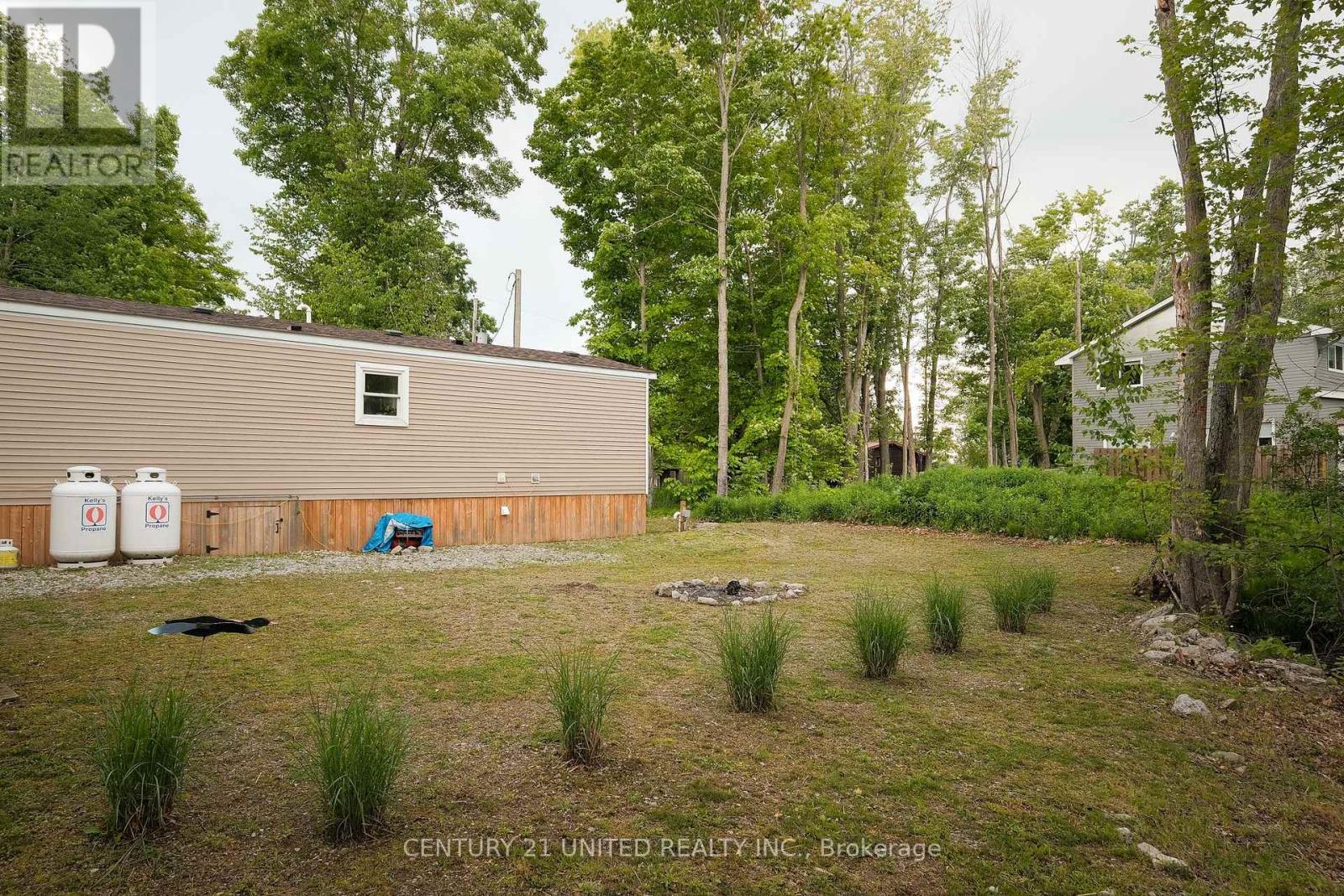 4 Rollies Bay Road E, Curve Lake First Nation 35 (Curve Lake First Nation), Ontario  K0L 1R0 - Photo 30 - X12217069