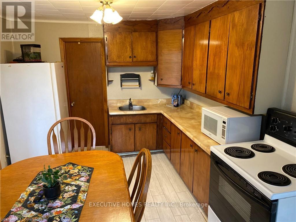 11 Bradshaw Road, Bancroft (Dungannon Ward), Ontario  K0L 2L0 - Photo 13 - X11896095