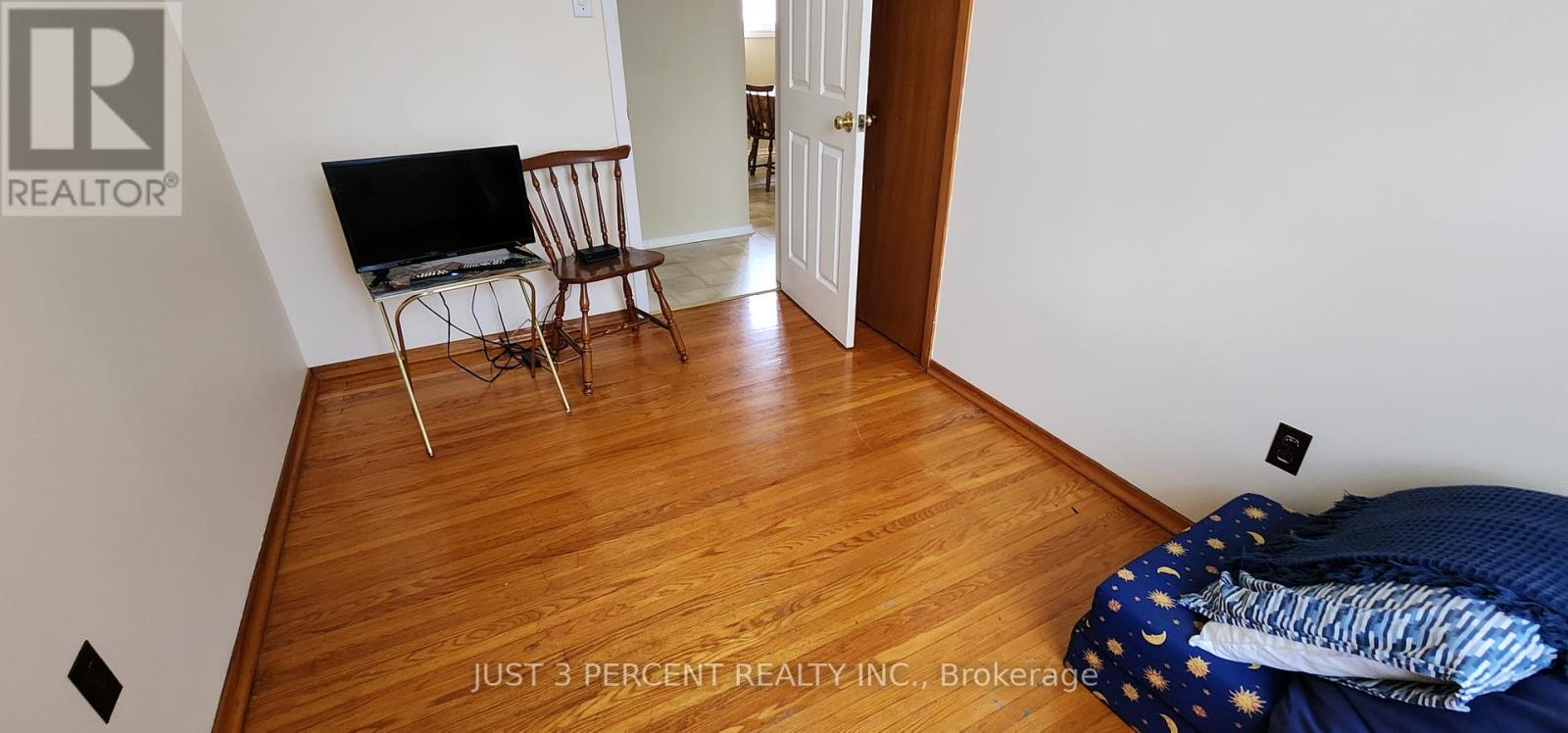 1087 St Paul's Street, Peterborough North (South), Ontario  K9H 6J7 - Photo 16 - X12217146