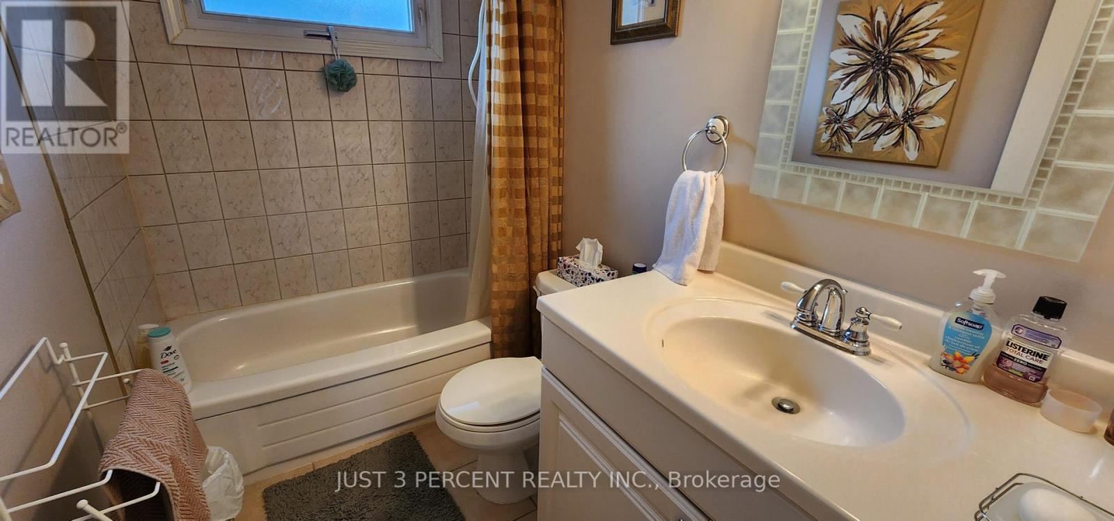 1087 St Paul's Street, Peterborough North (South), Ontario  K9H 6J7 - Photo 17 - X12217146