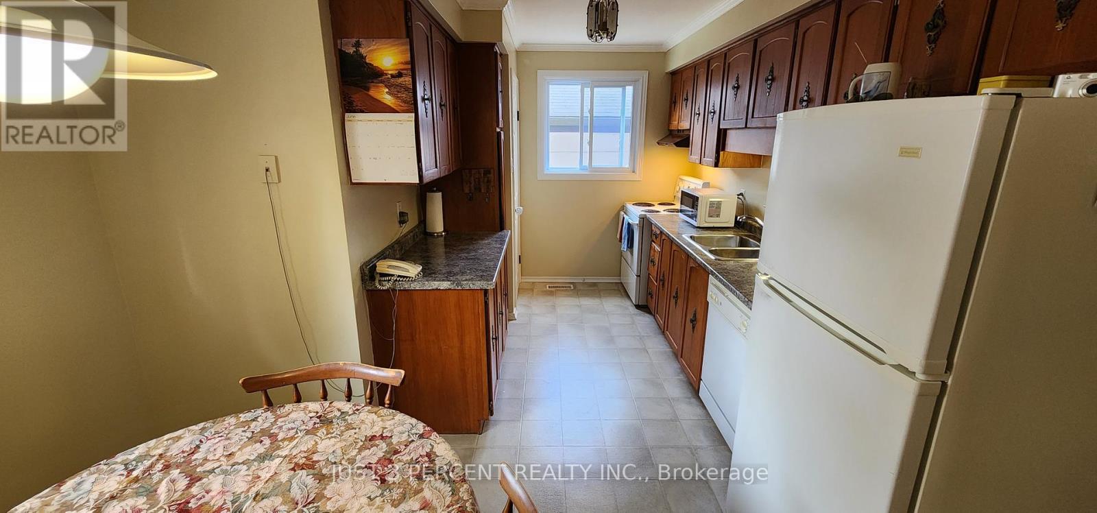 1087 St Paul's Street, Peterborough North (South), Ontario  K9H 6J7 - Photo 22 - X12217146