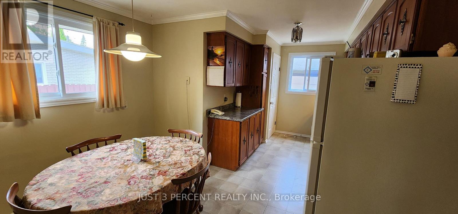 1087 St Paul's Street, Peterborough North (South), Ontario  K9H 6J7 - Photo 23 - X12217146